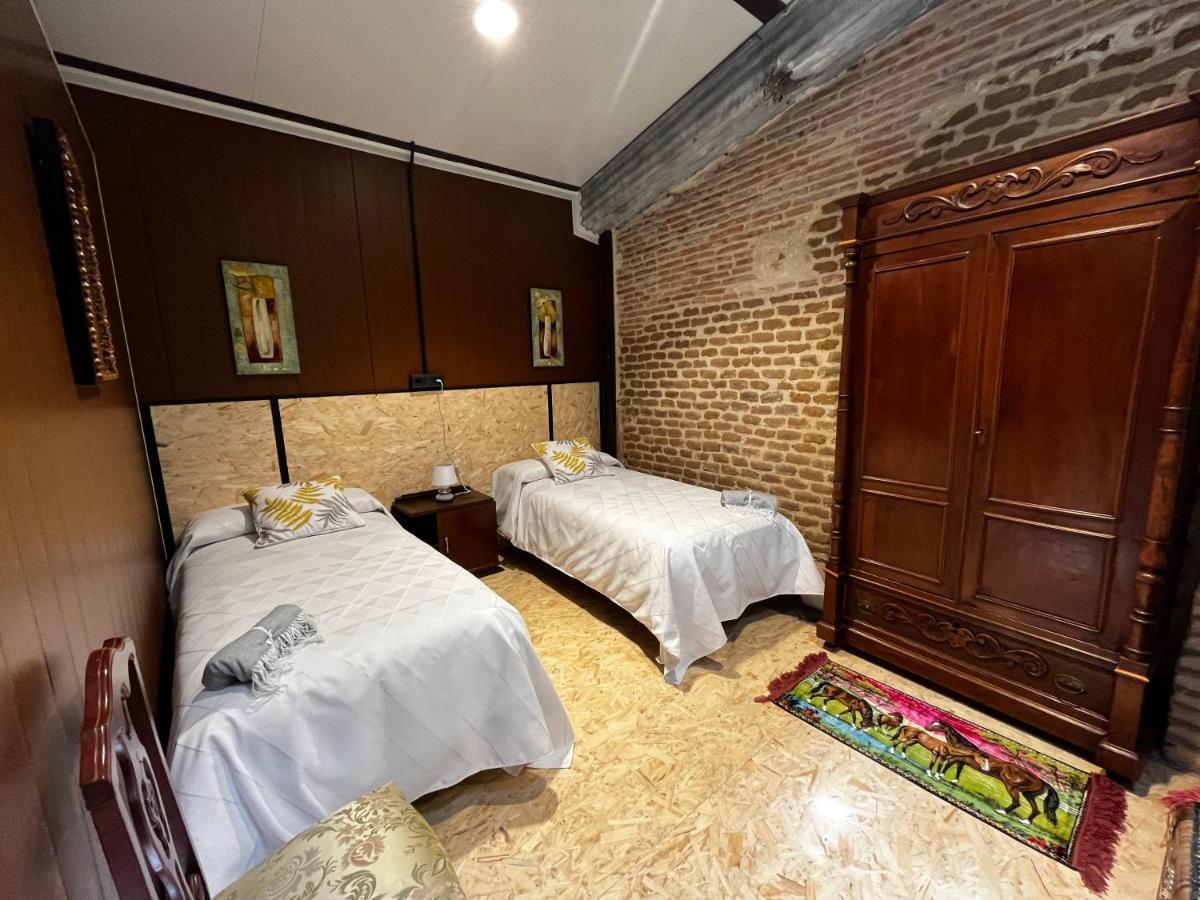 Nava del Rey Casa Ruinaゲストハウス エクステリア 写真